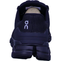 ON Running Cloudflyer Waterproof 11 ON Running Cloudflyer Waterproof -Berühmter Schuhladen 346061953 34igmpMr6DwXvP