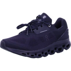 ON Running Cloudstratus