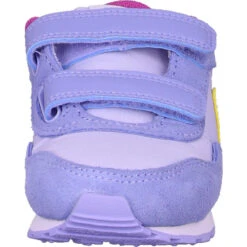 Berühmter Schuhladen -Berühmter Schuhladen 375983641 2